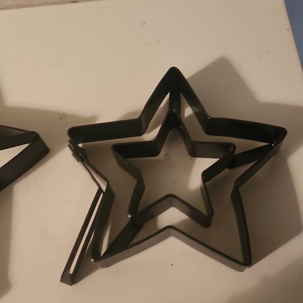 William Sonoma Stack & Fill Star Pancake Molds - Picture 12 of 12
